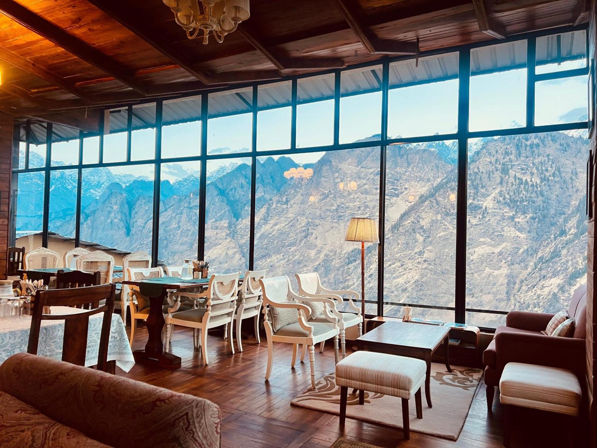 Faraway Cottages, Auli Джошимат Экстерьер фото