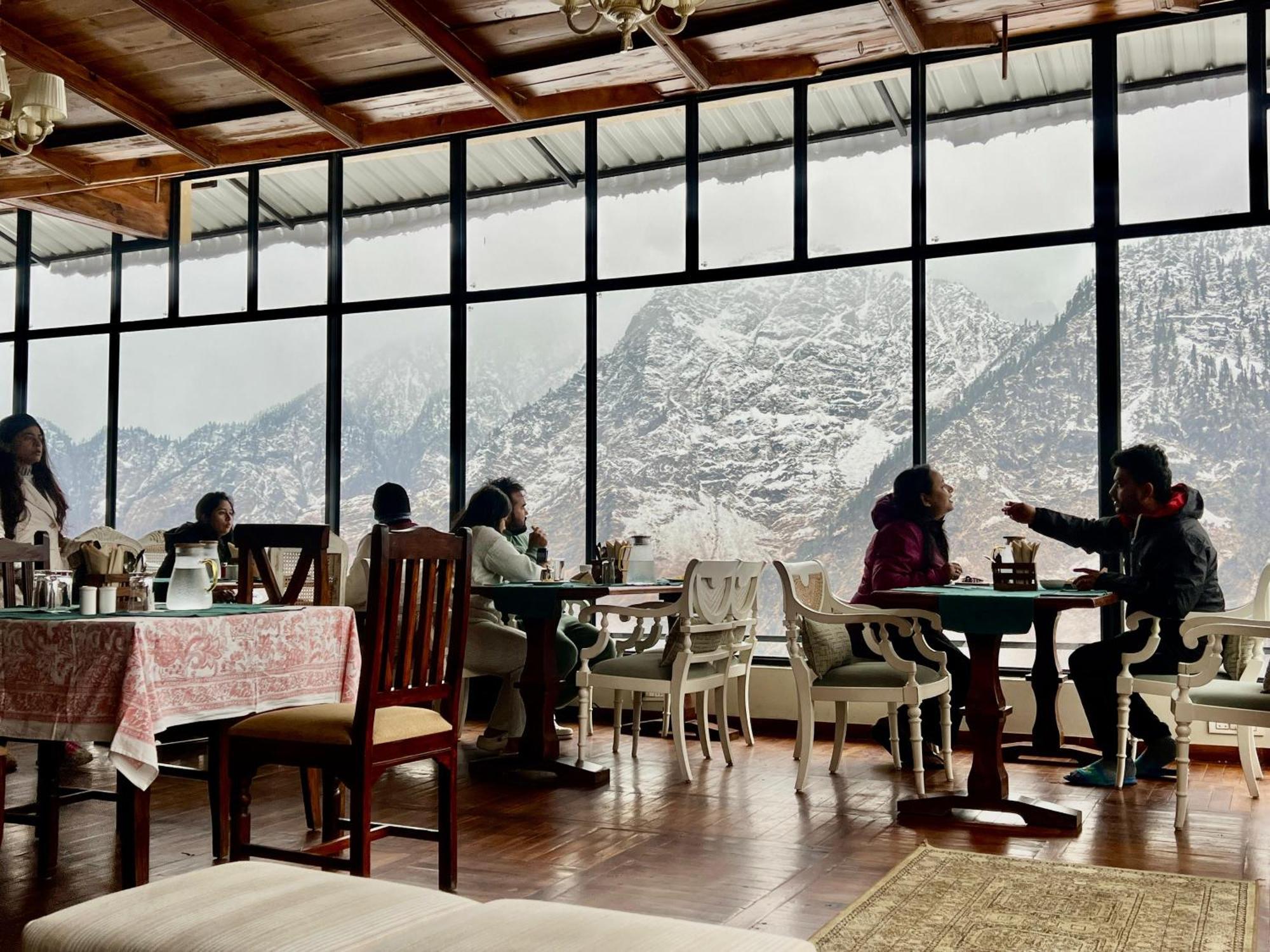 Faraway Cottages, Auli Джошимат Экстерьер фото